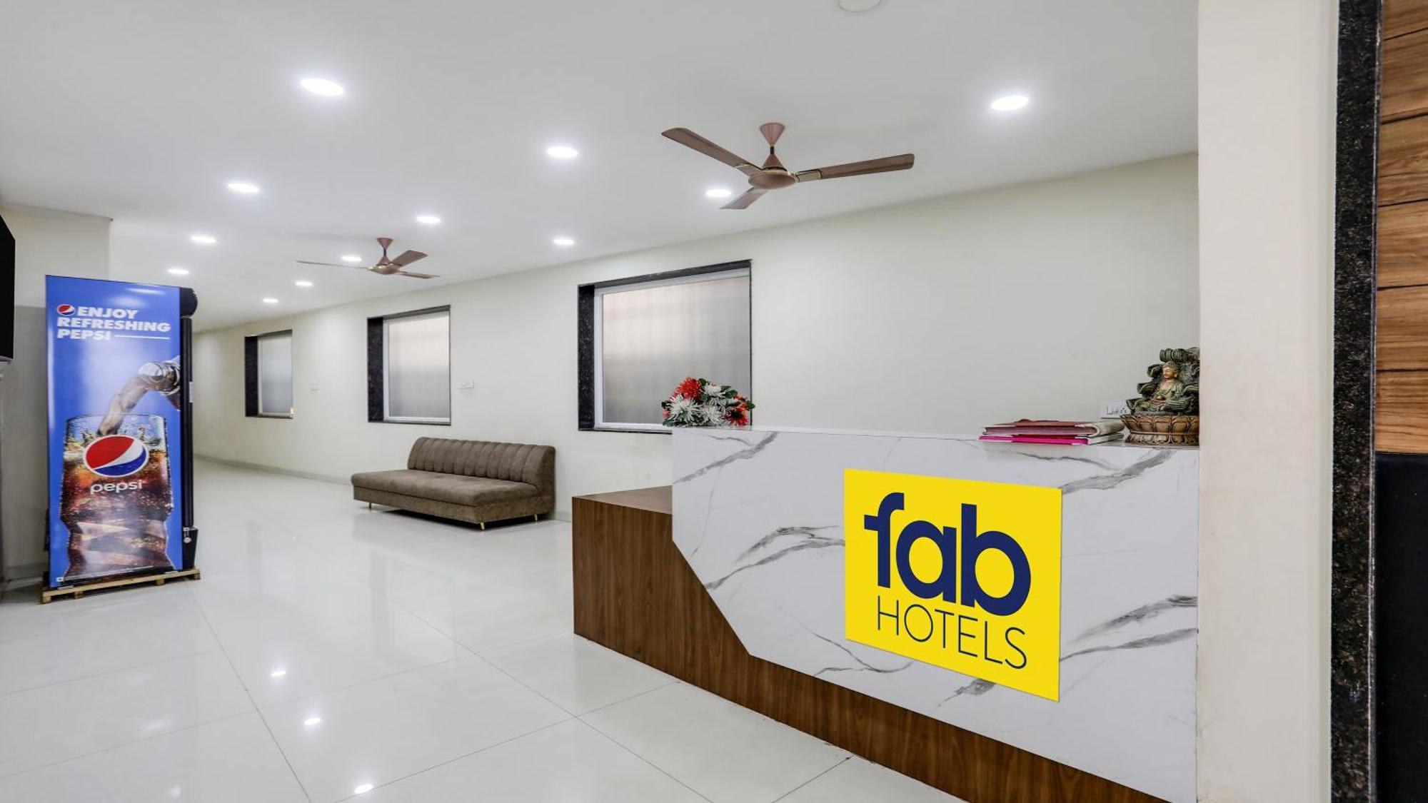 Fabhotel Mansarovar Inn Rāipur Exteriér fotografie