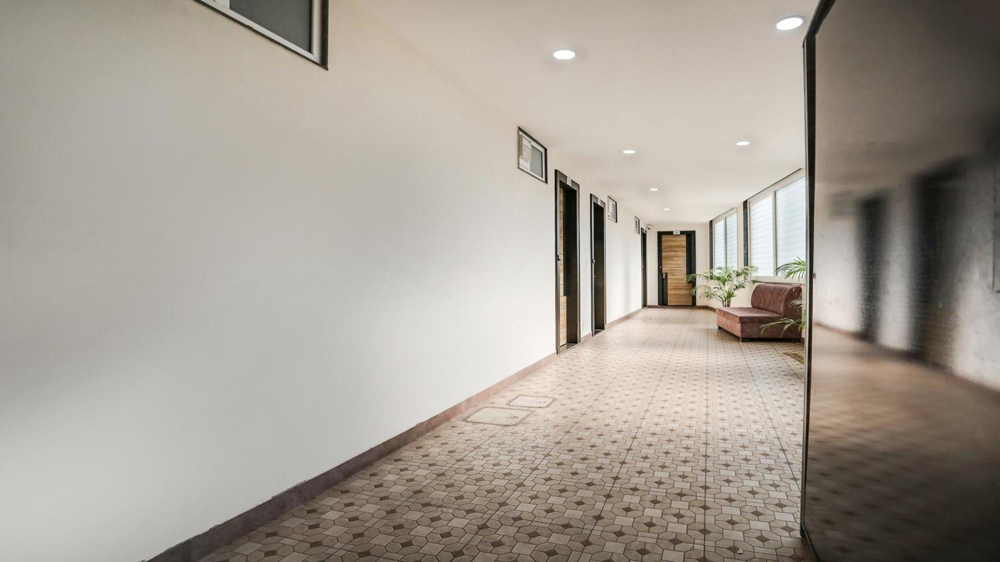 Fabhotel Mansarovar Inn Rāipur Exteriér fotografie